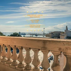 Onlyrooms Iv - Sea View & Free Parking Gasthuis