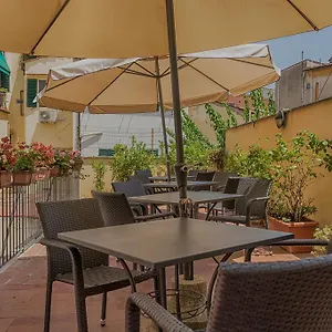 Monica Hotel Florence